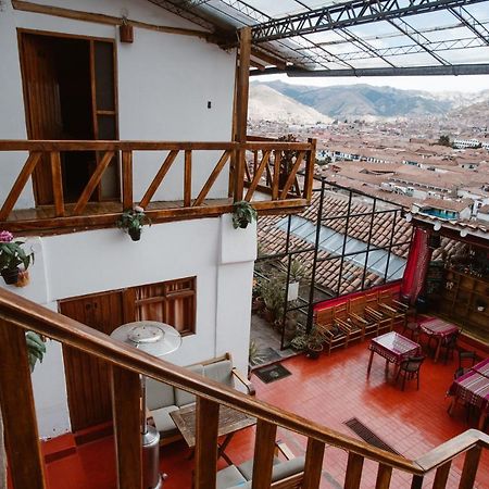 Hostel Kusiy Qosqo クスコ エクステリア 写真