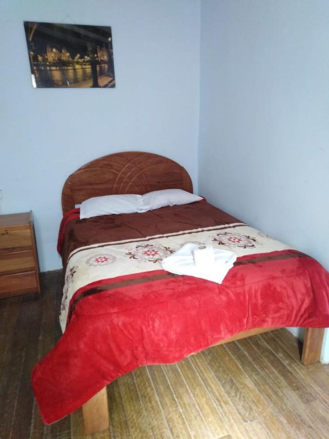 Hostel Kusiy Qosqo クスコ エクステリア 写真
