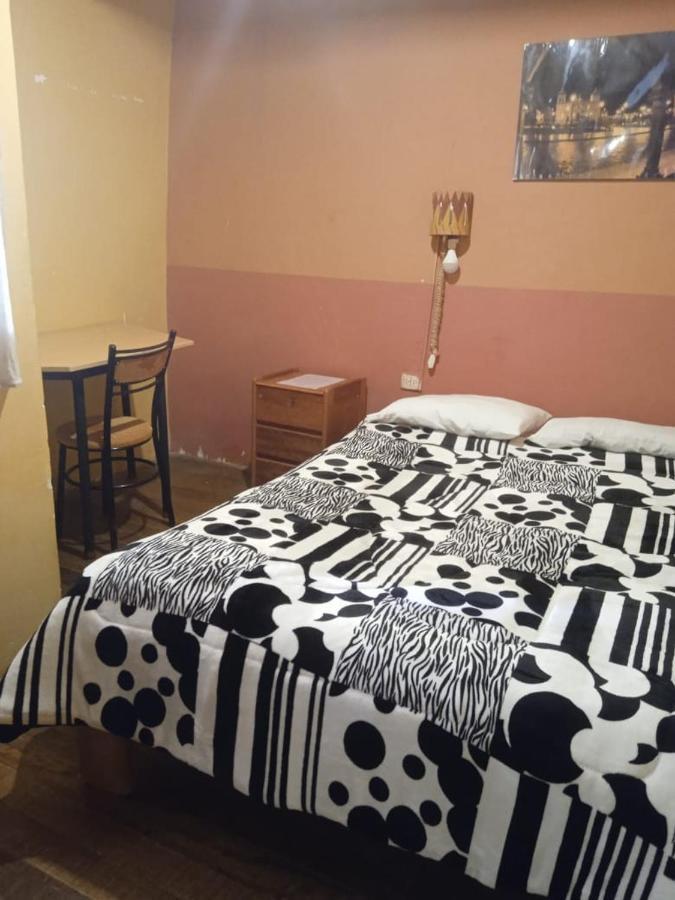 Hostel Kusiy Qosqo クスコ エクステリア 写真