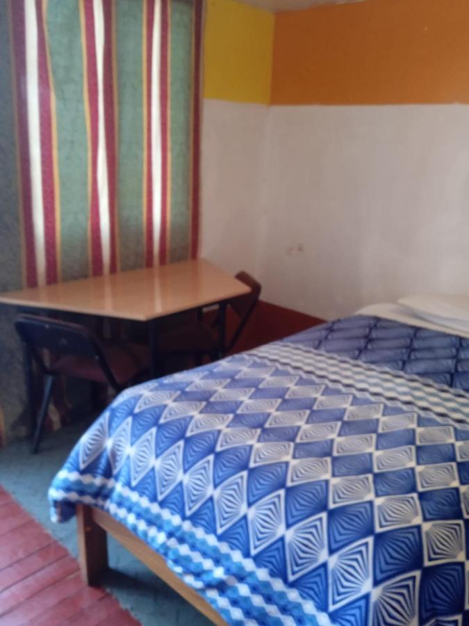 Hostel Kusiy Qosqo クスコ エクステリア 写真