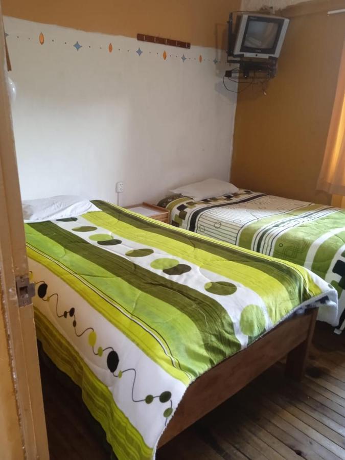 Hostel Kusiy Qosqo クスコ エクステリア 写真