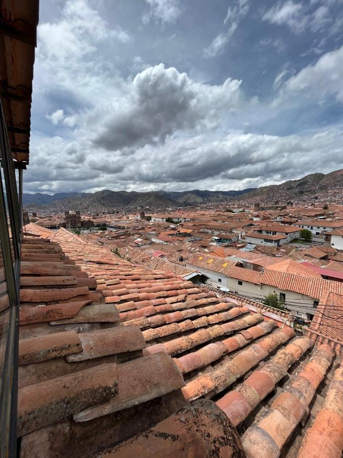 Hostel Kusiy Qosqo クスコ エクステリア 写真