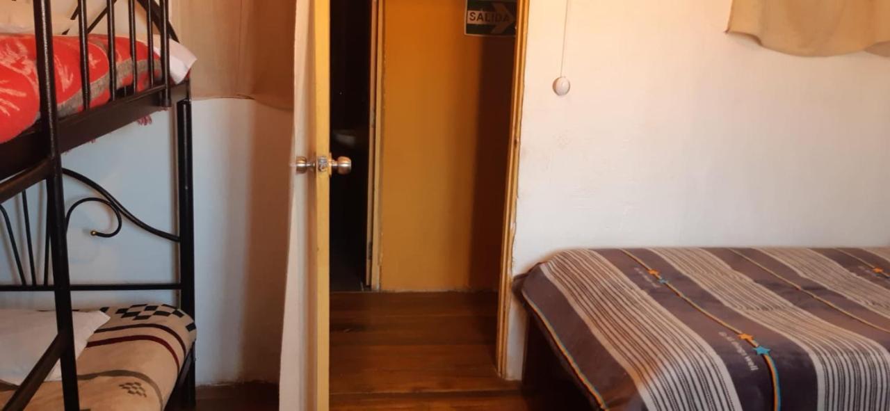 Hostel Kusiy Qosqo クスコ エクステリア 写真