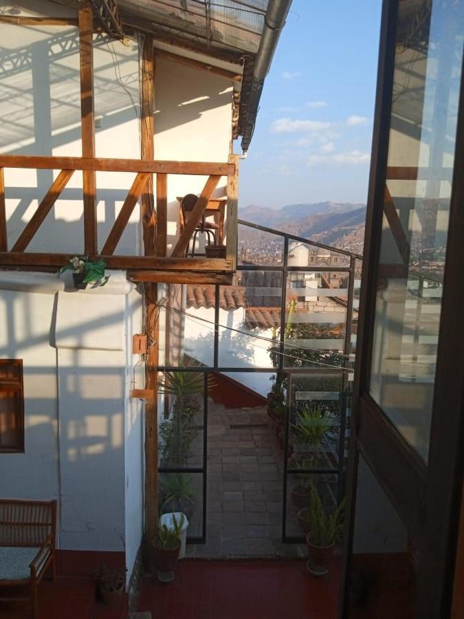 Hostel Kusiy Qosqo クスコ エクステリア 写真