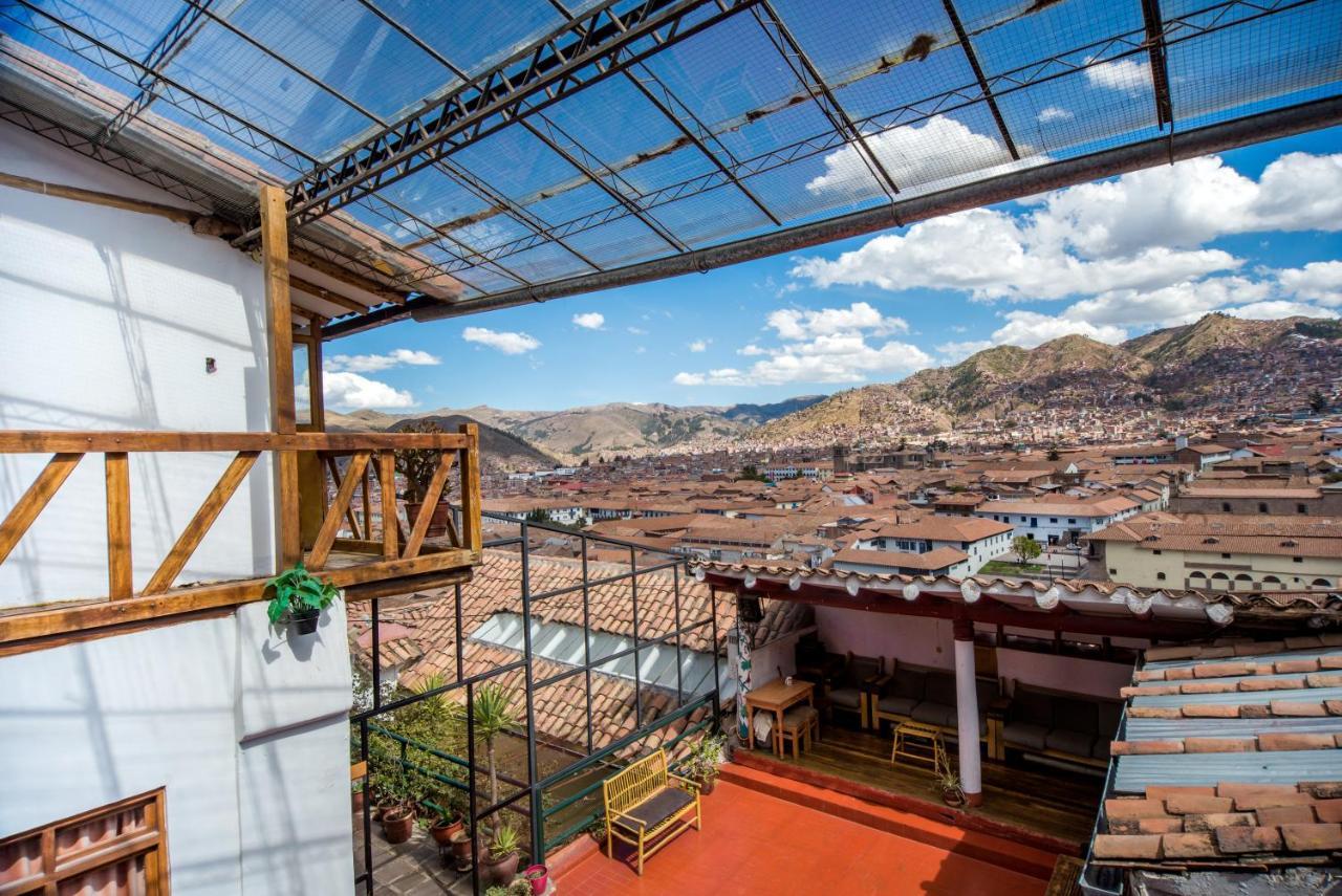 Hostel Kusiy Qosqo クスコ エクステリア 写真